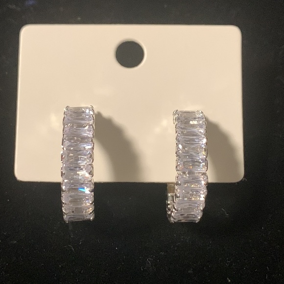 Silver Hoop Earrings with Sparkly Zircon Stones, NEW - Picture 7 of 7